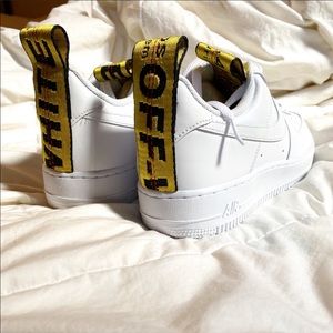 OFF WHITE Nike Air Force 1 - Onetwelves